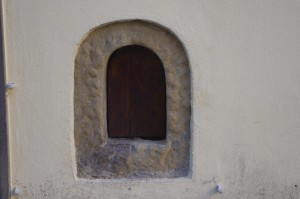 via Isola delle Stinche, 3   accanto Gelateria Vivoli